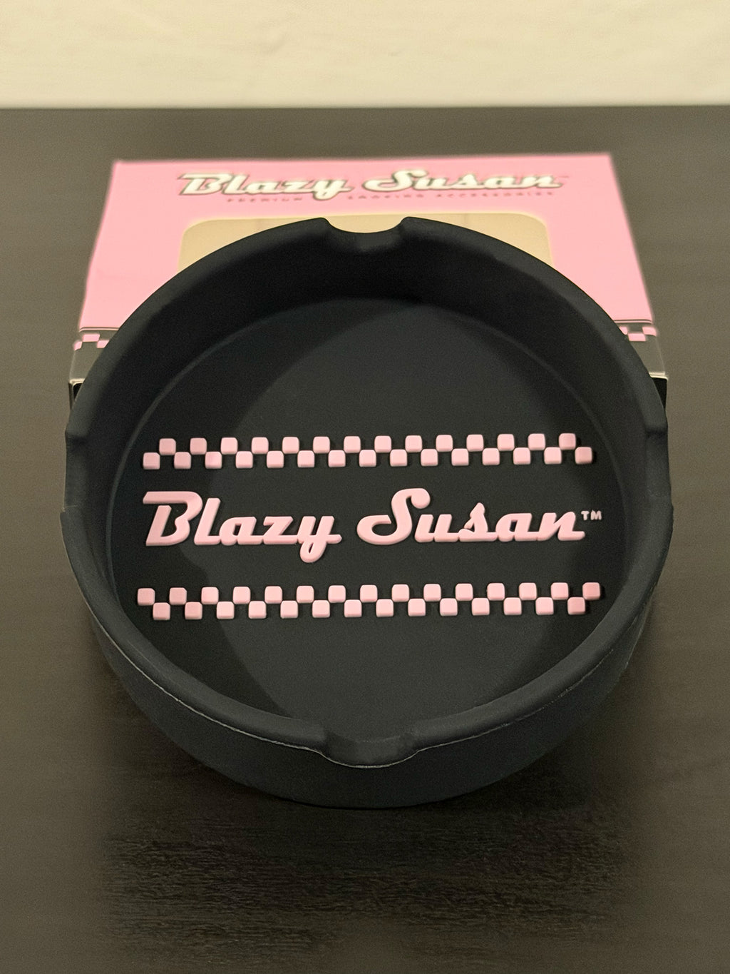 Blazy Susan Cenicero Premium de Silicón Negro