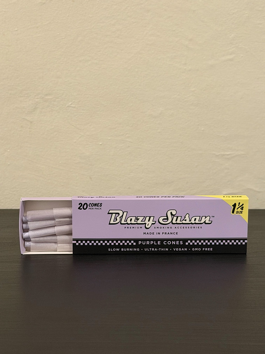 Blazy Susan Conos Pre Rolados 1 1/4 Morado | Pack de 20