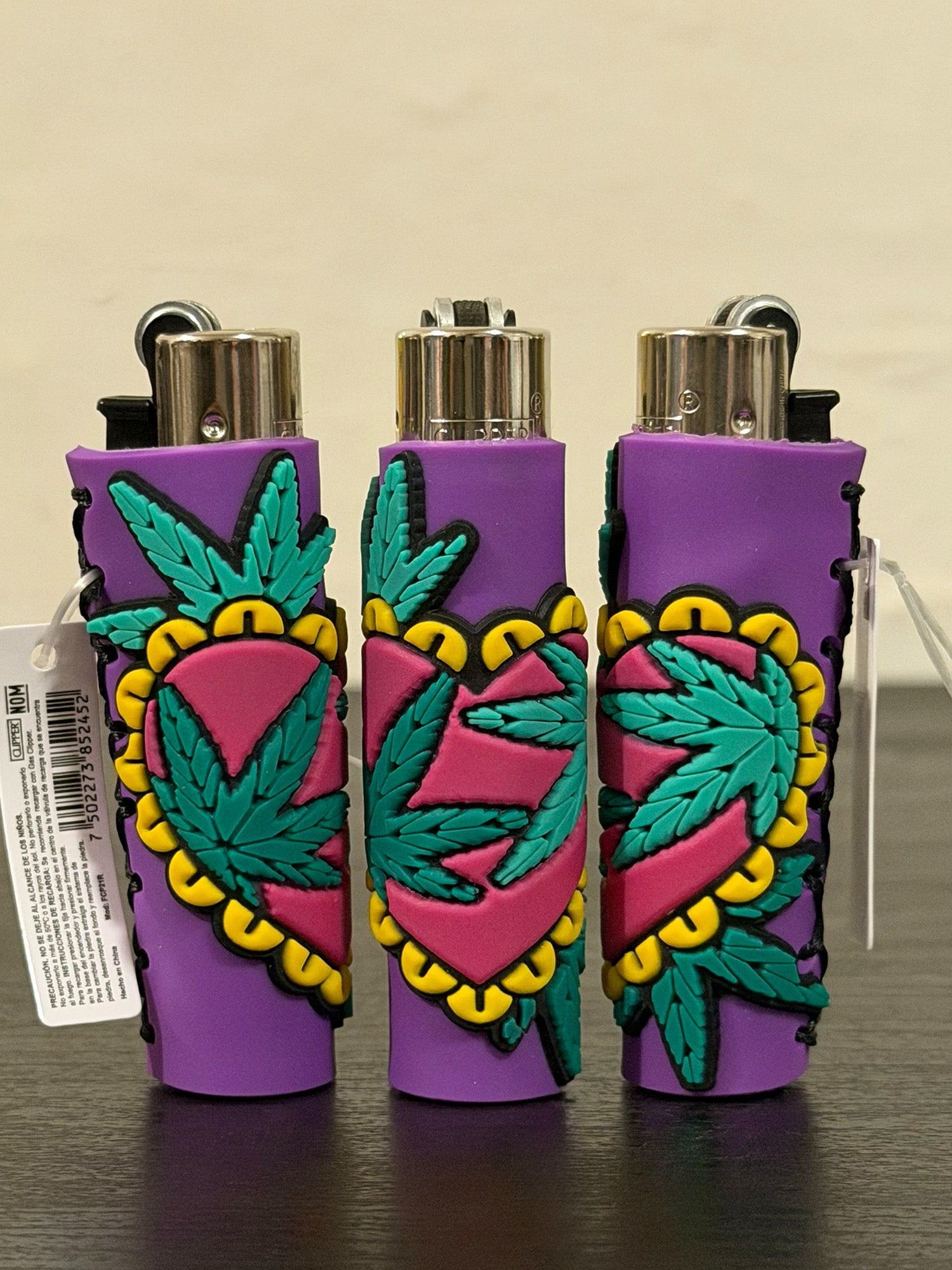 Encendedor Clipper Reusable con Funda Decorada (2 x $168)