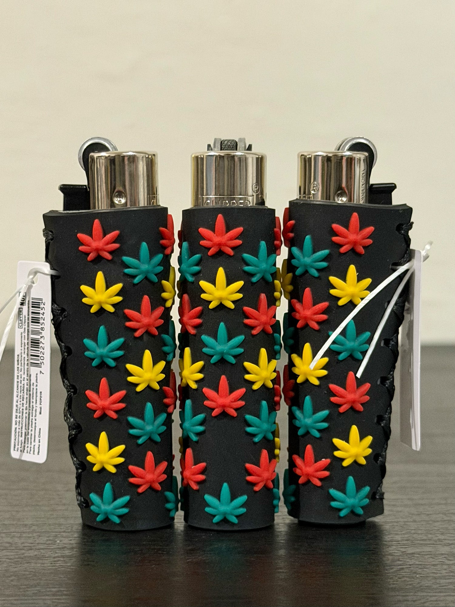 Encendedor Clipper Reusable con Funda Decorada (2 x $168)