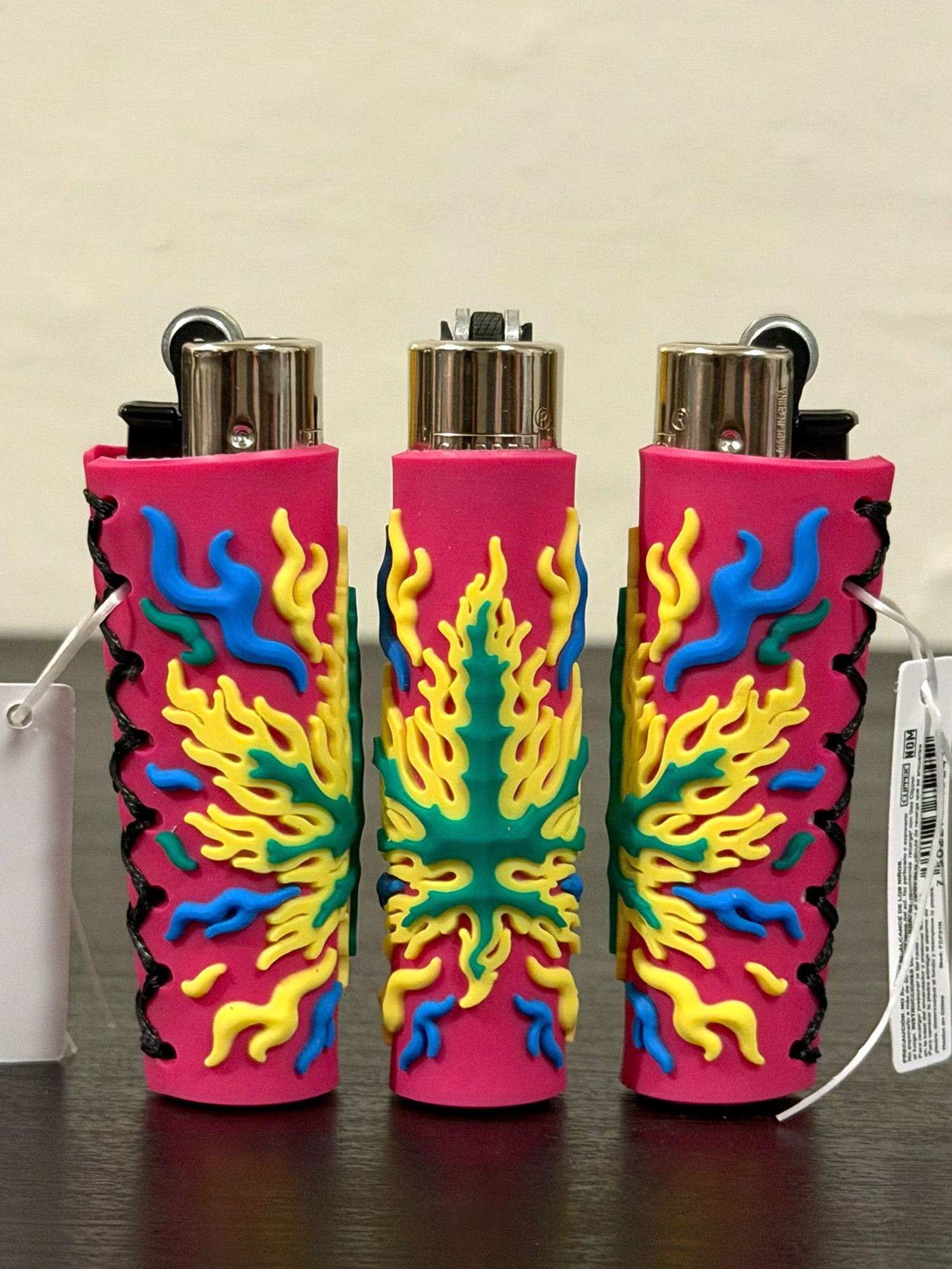 Encendedor Clipper Reusable con Funda Decorada (2 x $168)