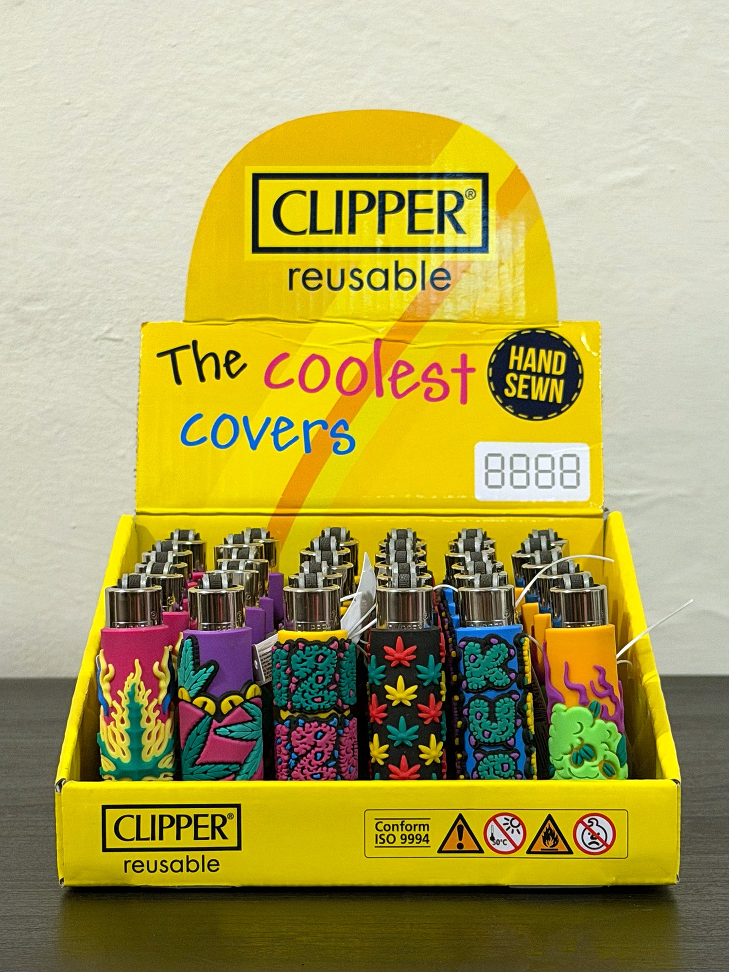 Encendedor Clipper Reusable con Funda Decorada (2 x $168)