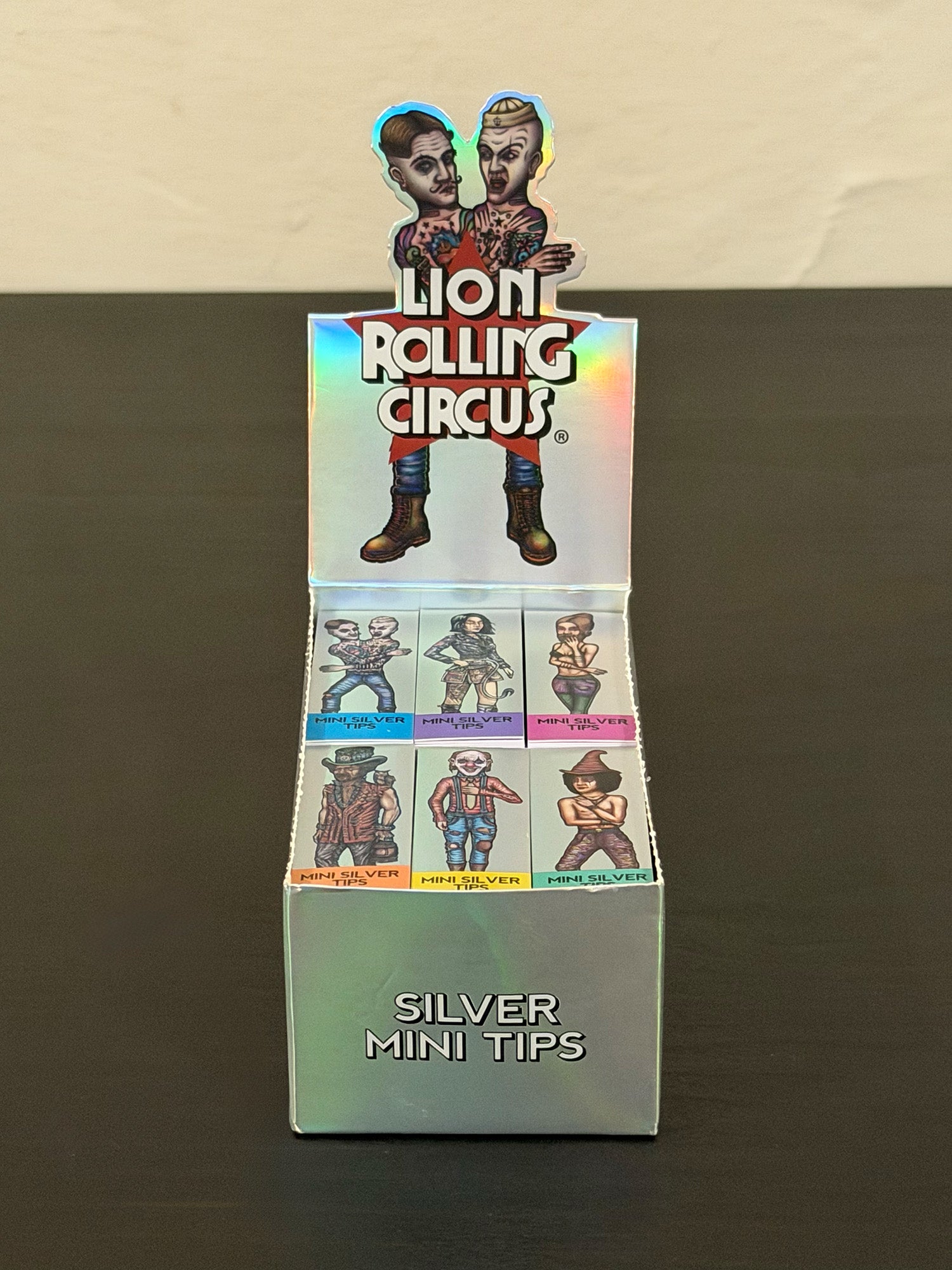 Lion Rolling Circus Mini Silver Tips