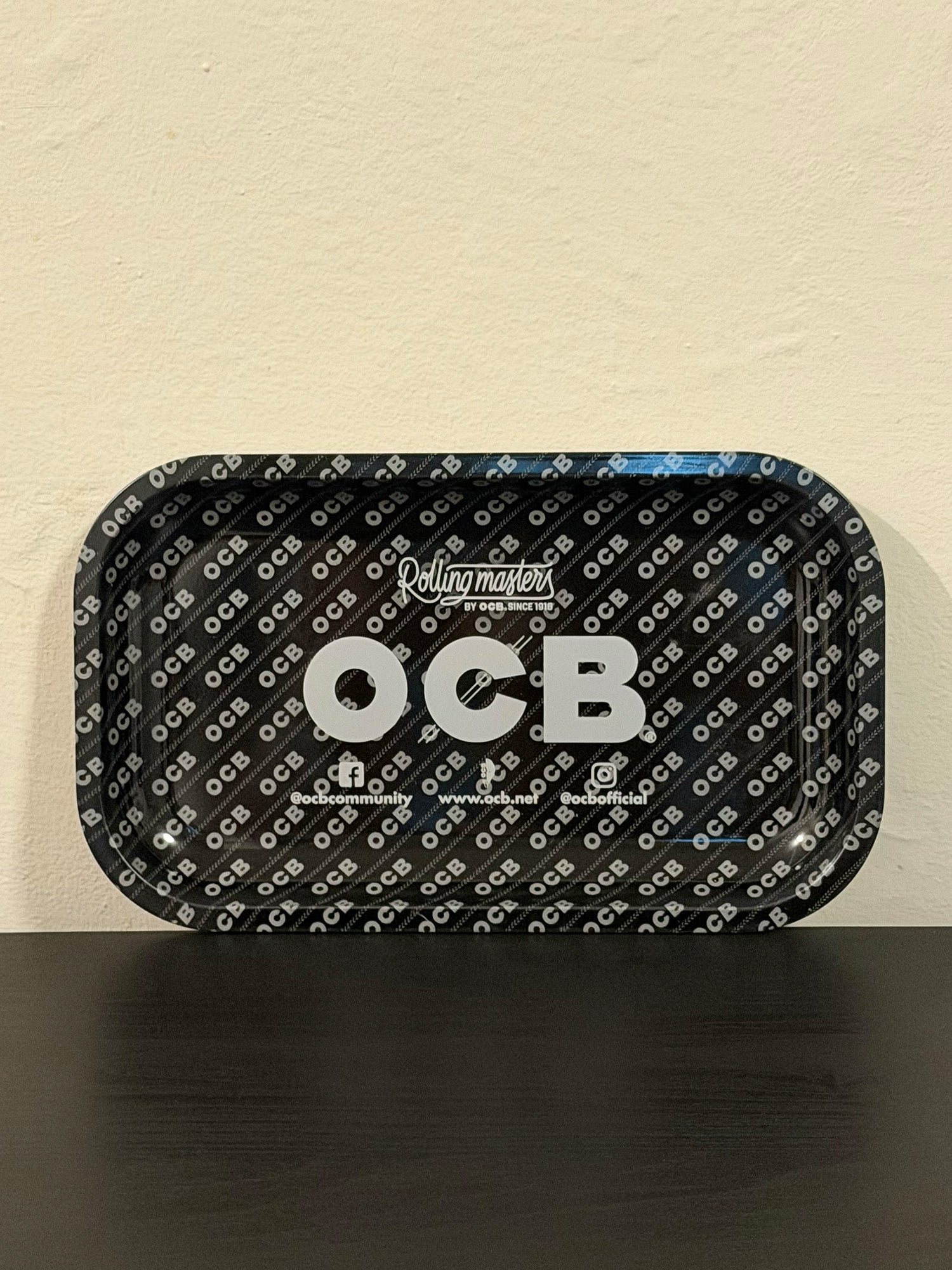 OCB Charola Metálica Mediana | 27 x 16 cm