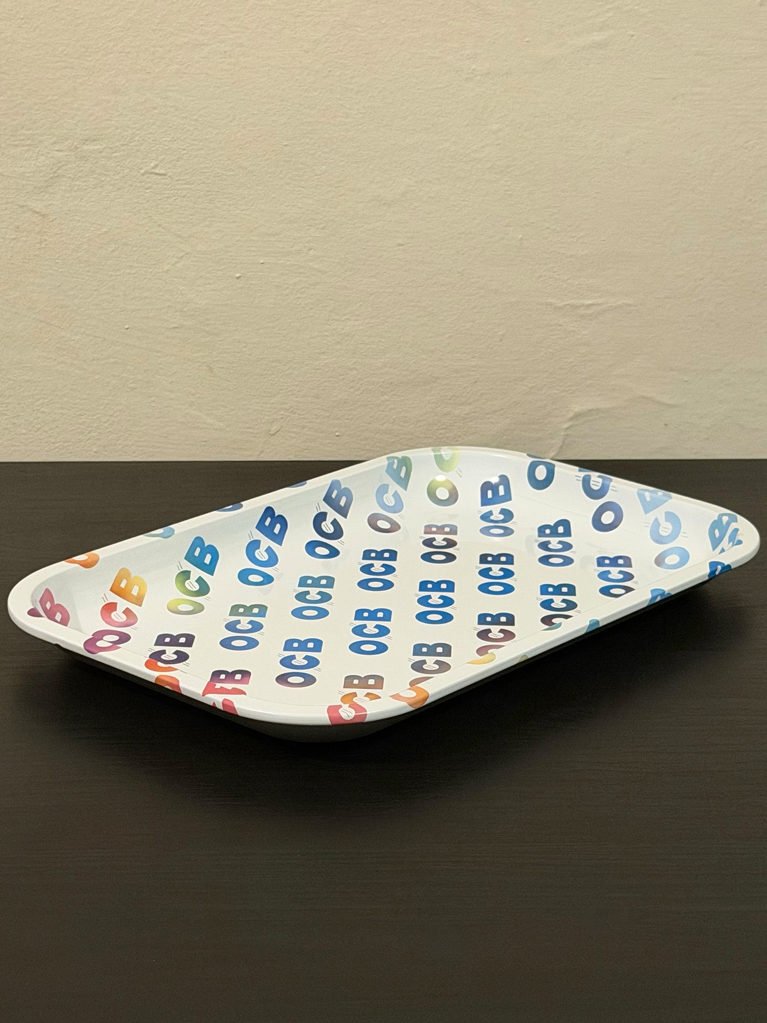 OCB Charola Metálica Multicolor | 29 x 19 cm
