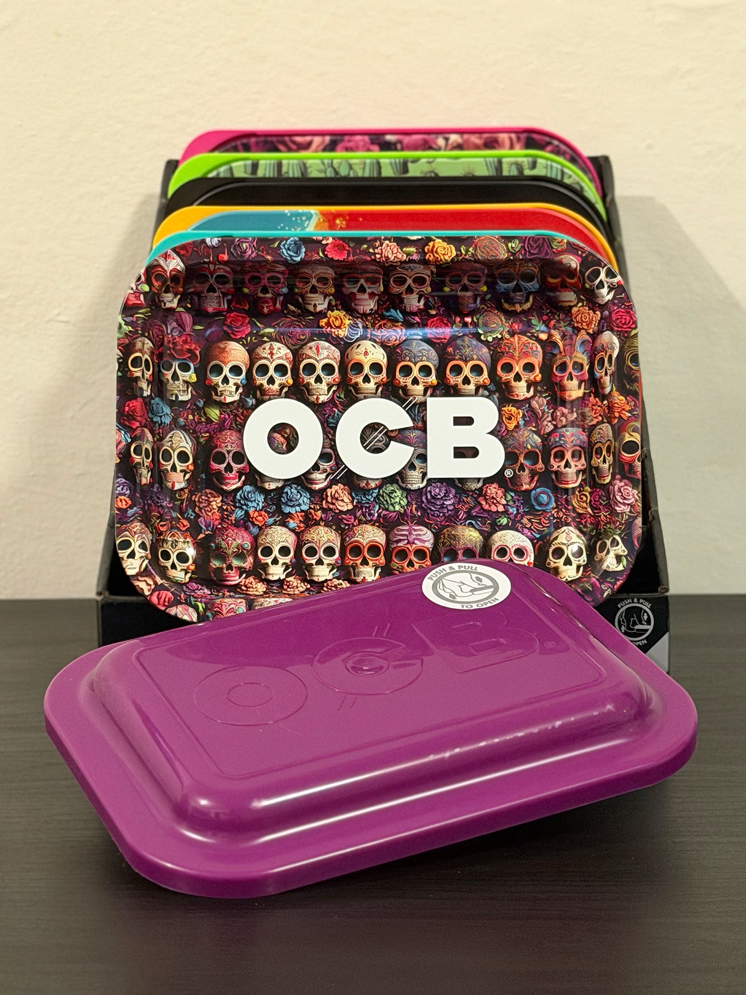 OCB Charola Metálica Hermética Edición Limitada | 14 x 19 cm