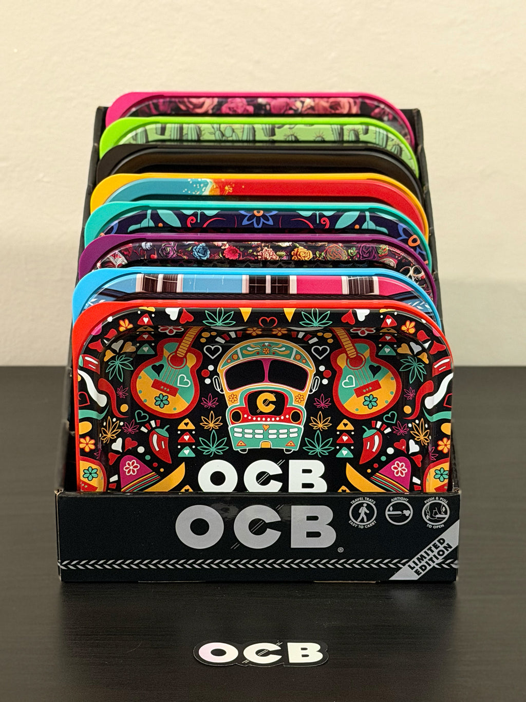 OCB Charola Metálica Hermética Edición Limitada | 14 x 19 cm