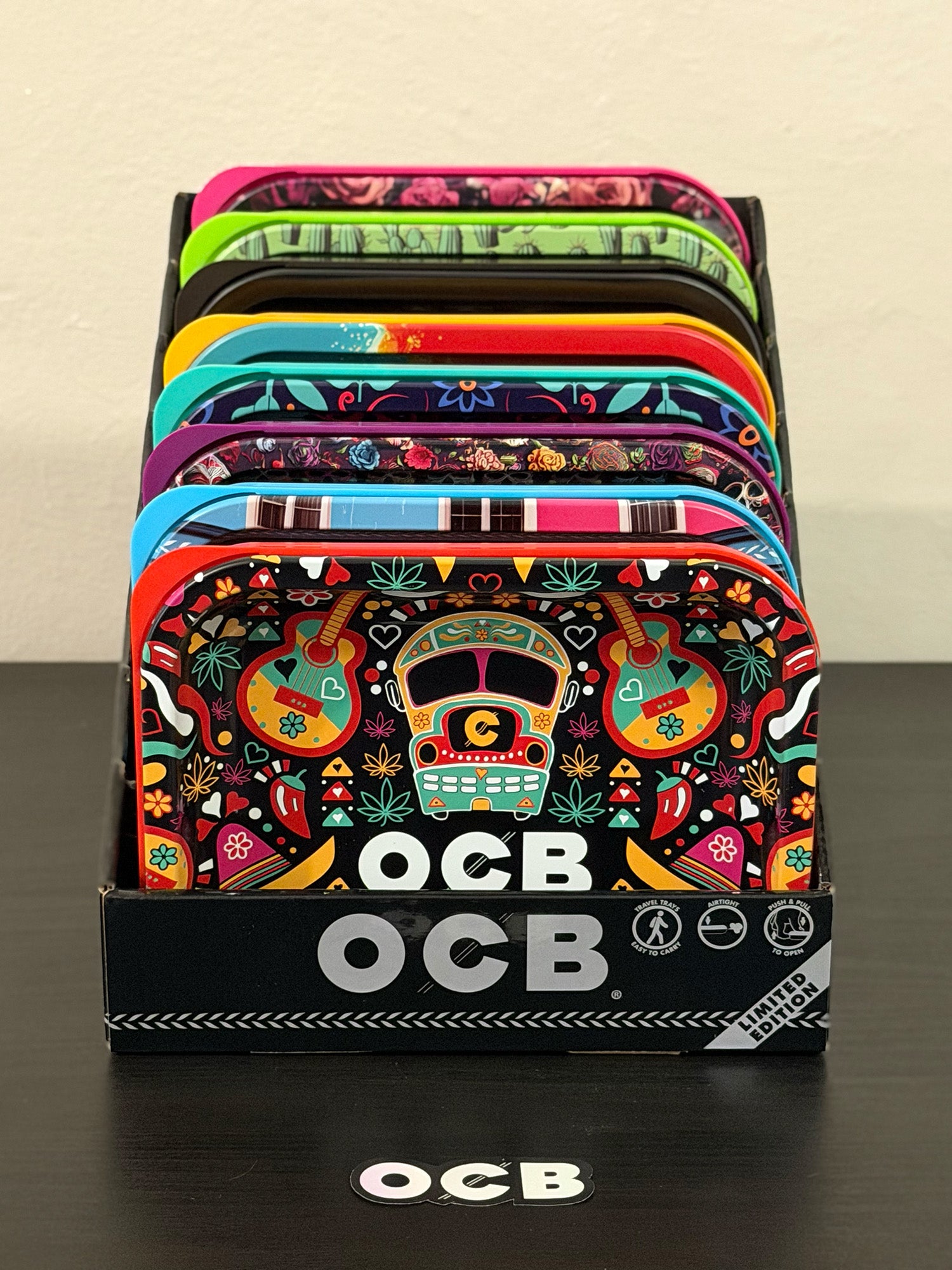 OCB Charola Metálica Hermética Edición Limitada | 14 x 19 cm