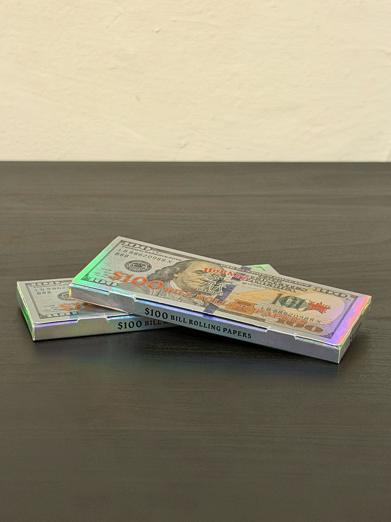 Hornet $100 Dólares King Size